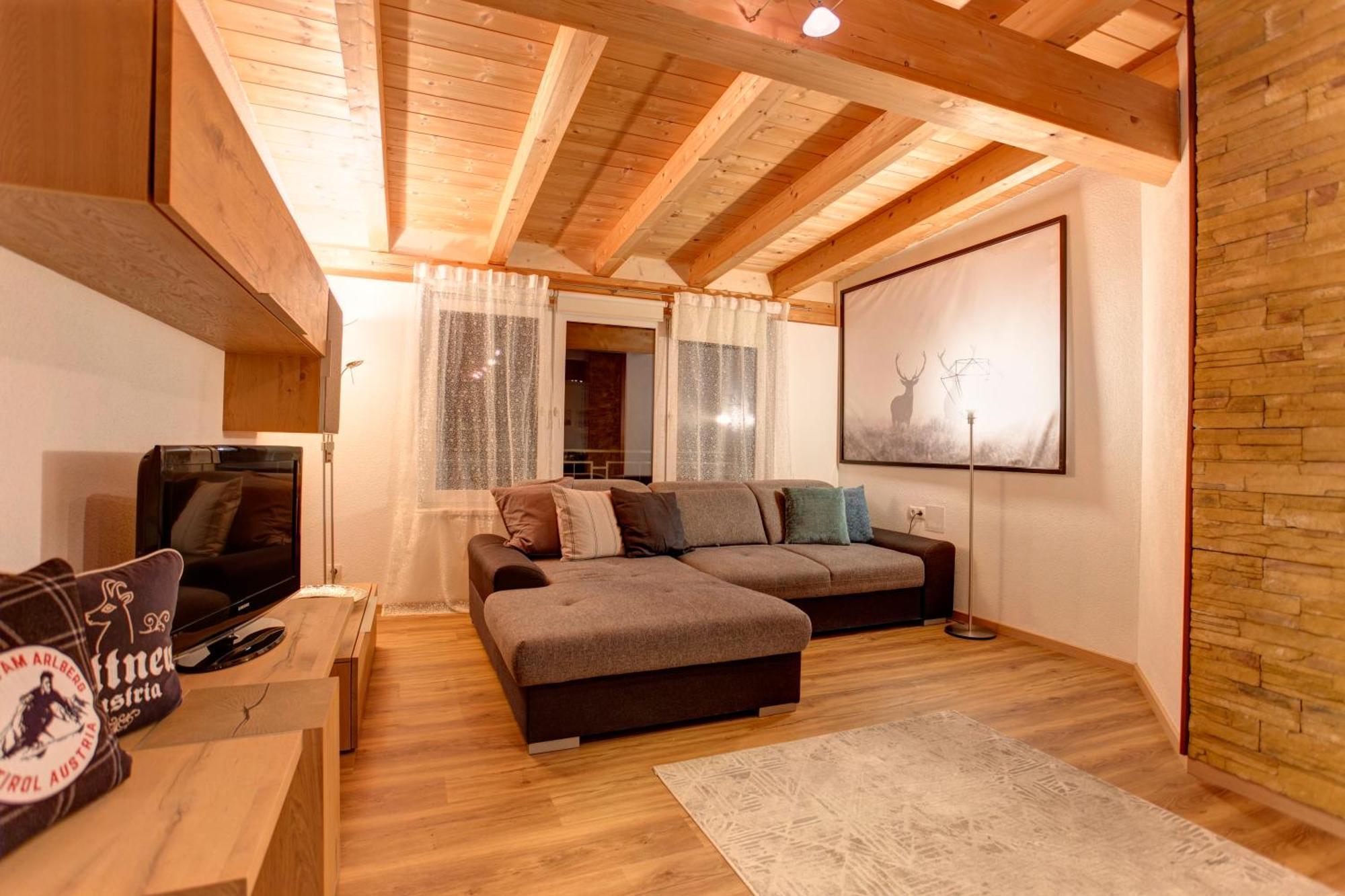 Haus Mattle Lejlighed Pettneu am Arlberg Eksteriør billede