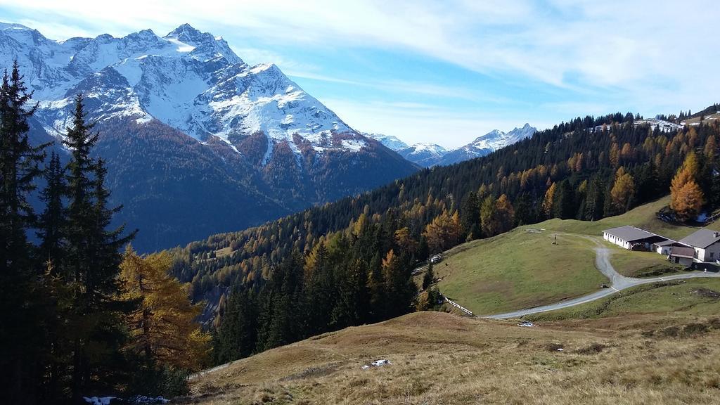 Haus Mattle Lejlighed Pettneu am Arlberg Eksteriør billede
